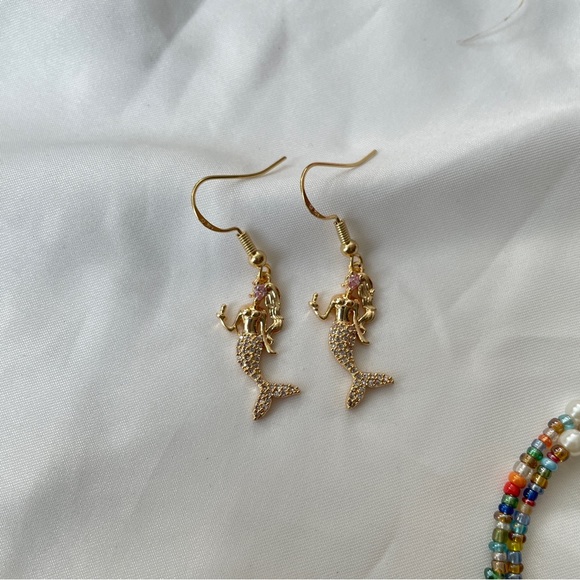 🧜‍♀️ Mermaid Earrings 1 pair - Picture 3 of 3